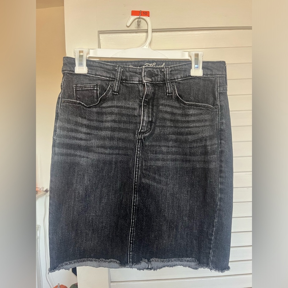 Universal Thread Black Denim Skirt